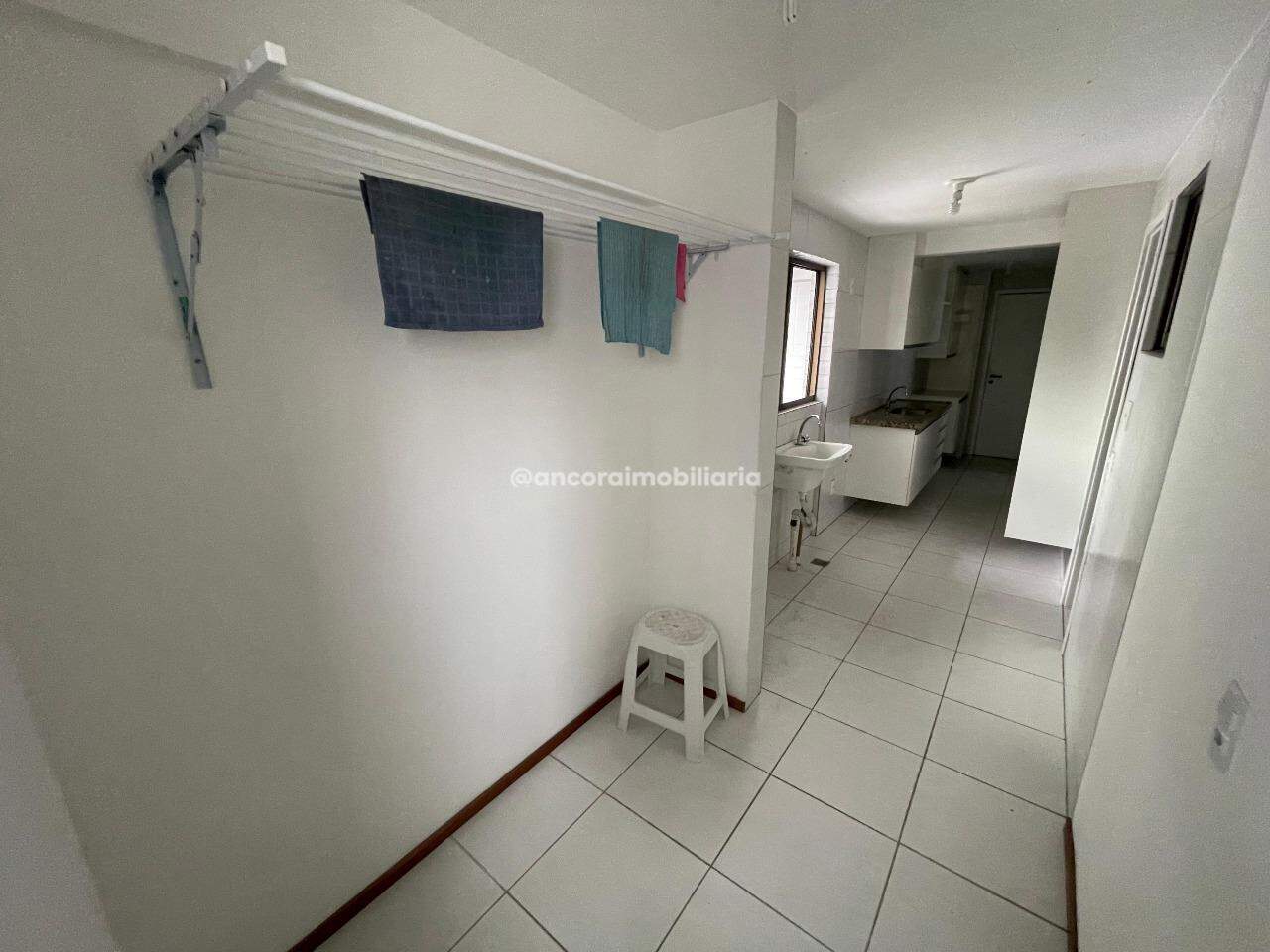 Apartamento para aluguel no Tamarineira: 