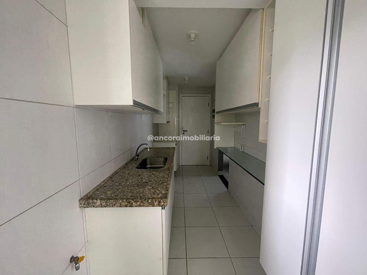 Apartamento para aluguel no Tamarineira: 