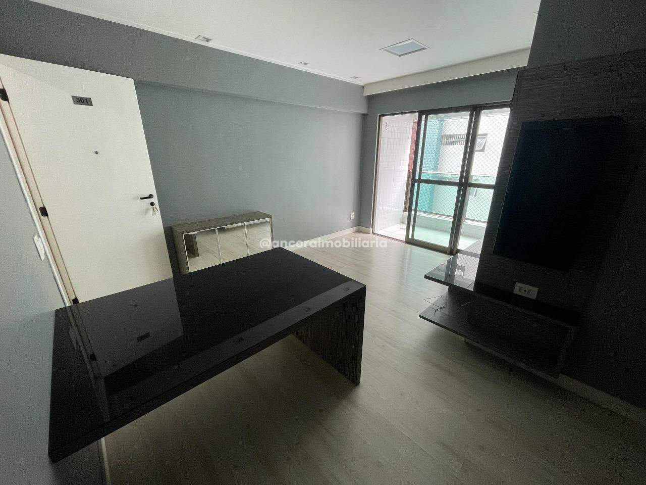 Apartamento para aluguel no Tamarineira: 