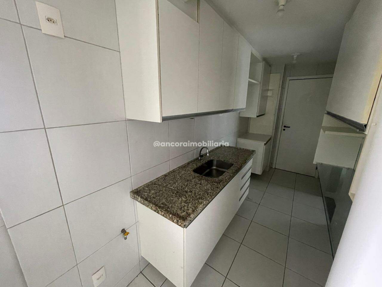 Apartamento para aluguel no Tamarineira: 