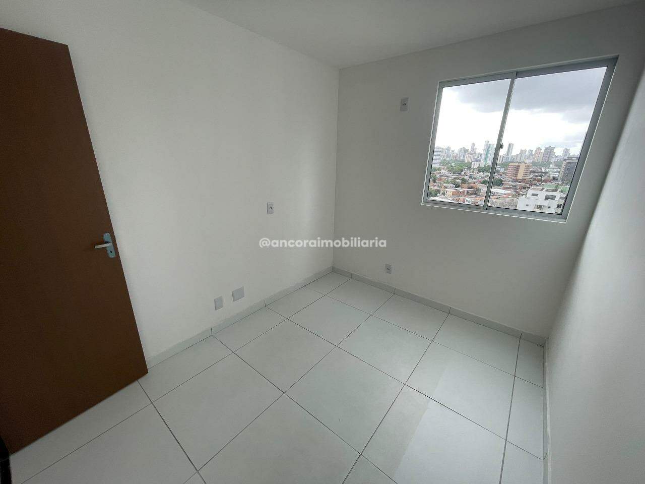Apartamento para aluguel no Madalena: 