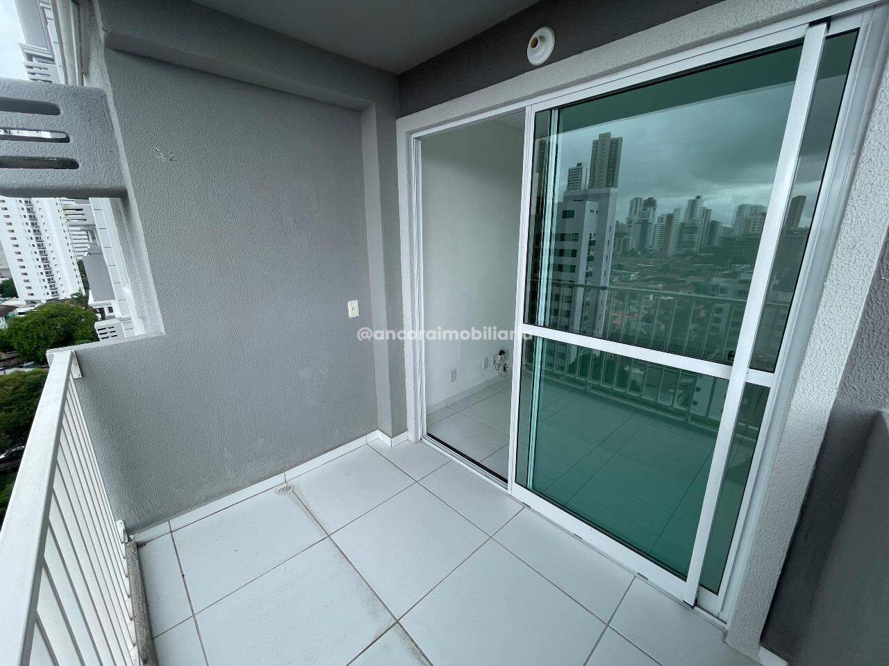 Apartamento para aluguel no Madalena: 