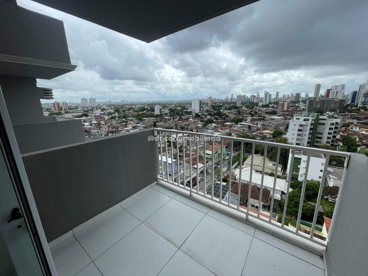 Apartamento para aluguel no Madalena: 