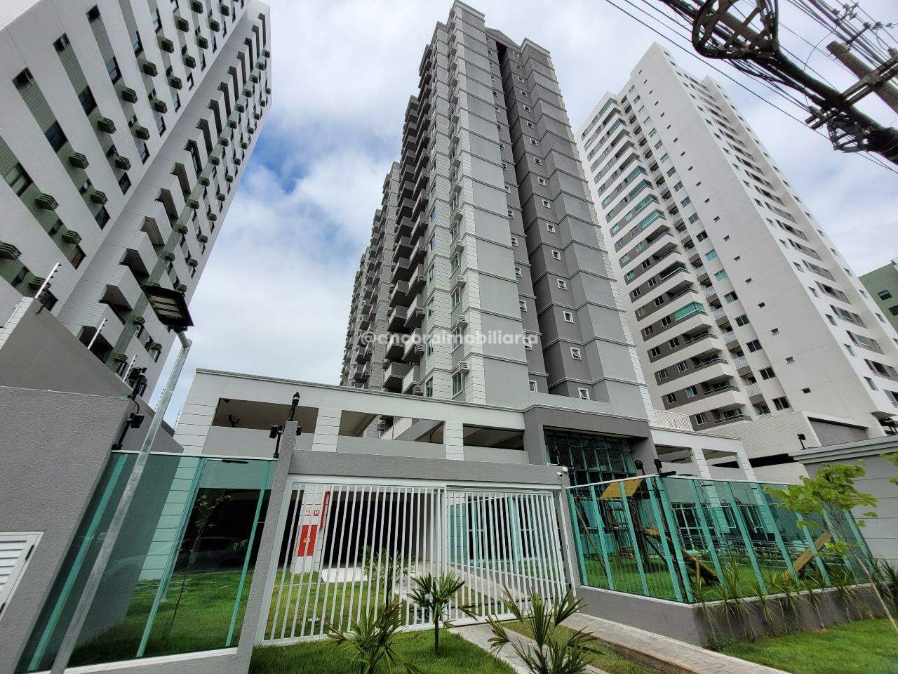 Apartamento para aluguel no Madalena: 