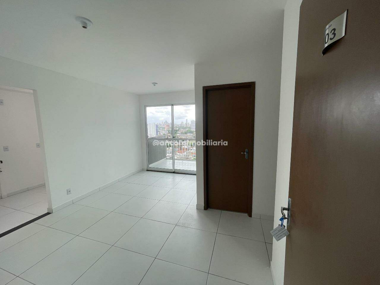 Apartamento para aluguel no Madalena: 