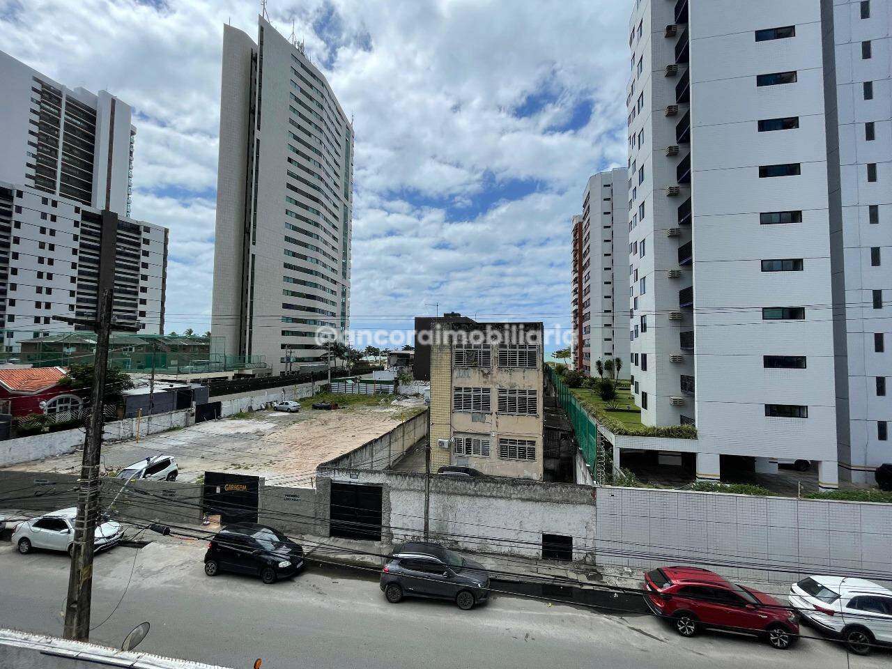 Apartamento para aluguel no Pina: 