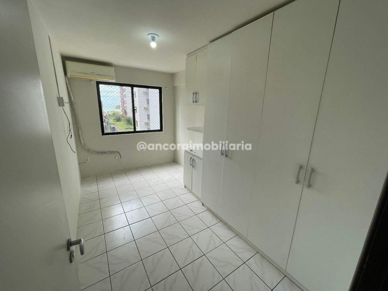 Apartamento para aluguel no Pina: 