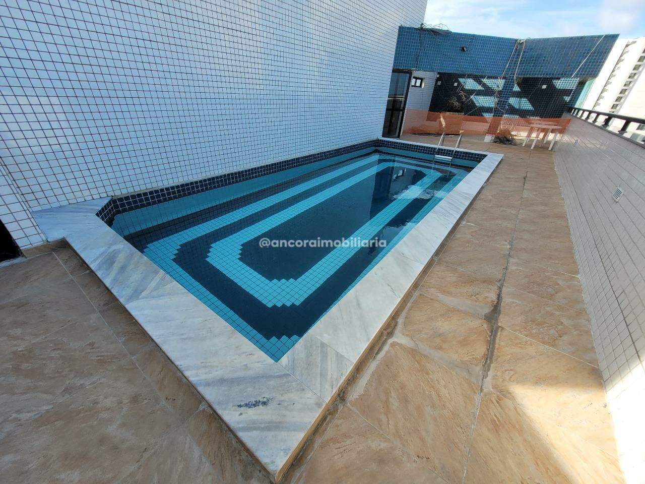 Apartamento para aluguel no Pina: 