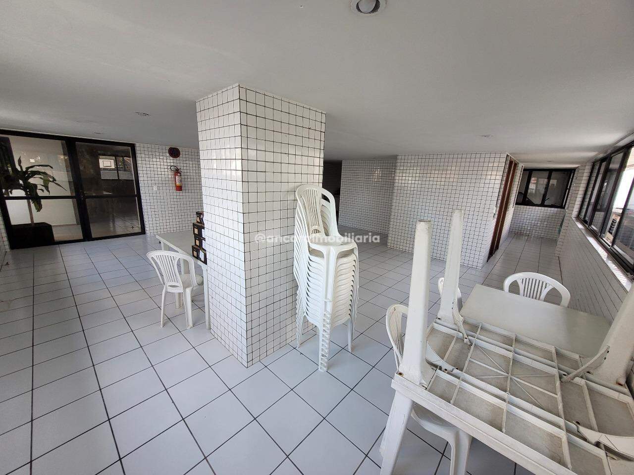 Apartamento para aluguel no Pina: 