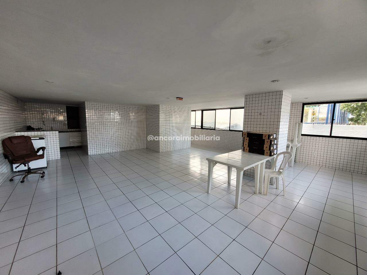 Apartamento para aluguel no Pina: 