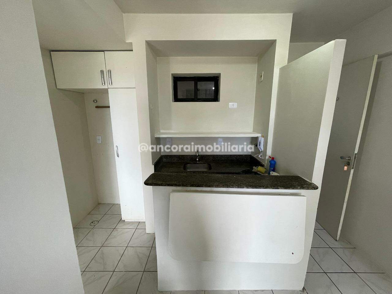 Apartamento para aluguel no Pina: 