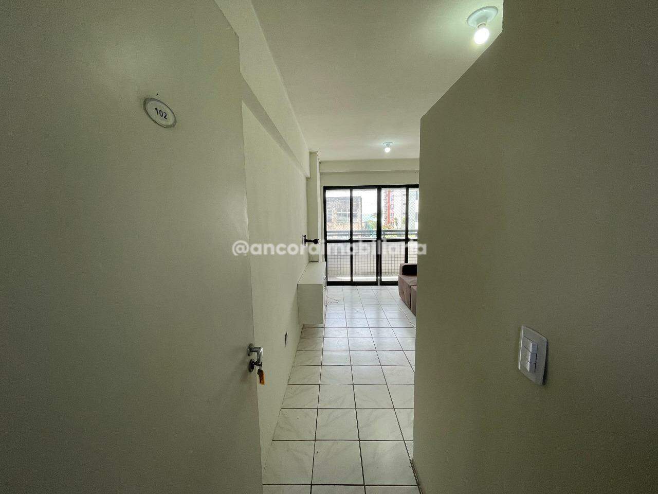 Apartamento para aluguel no Pina: 