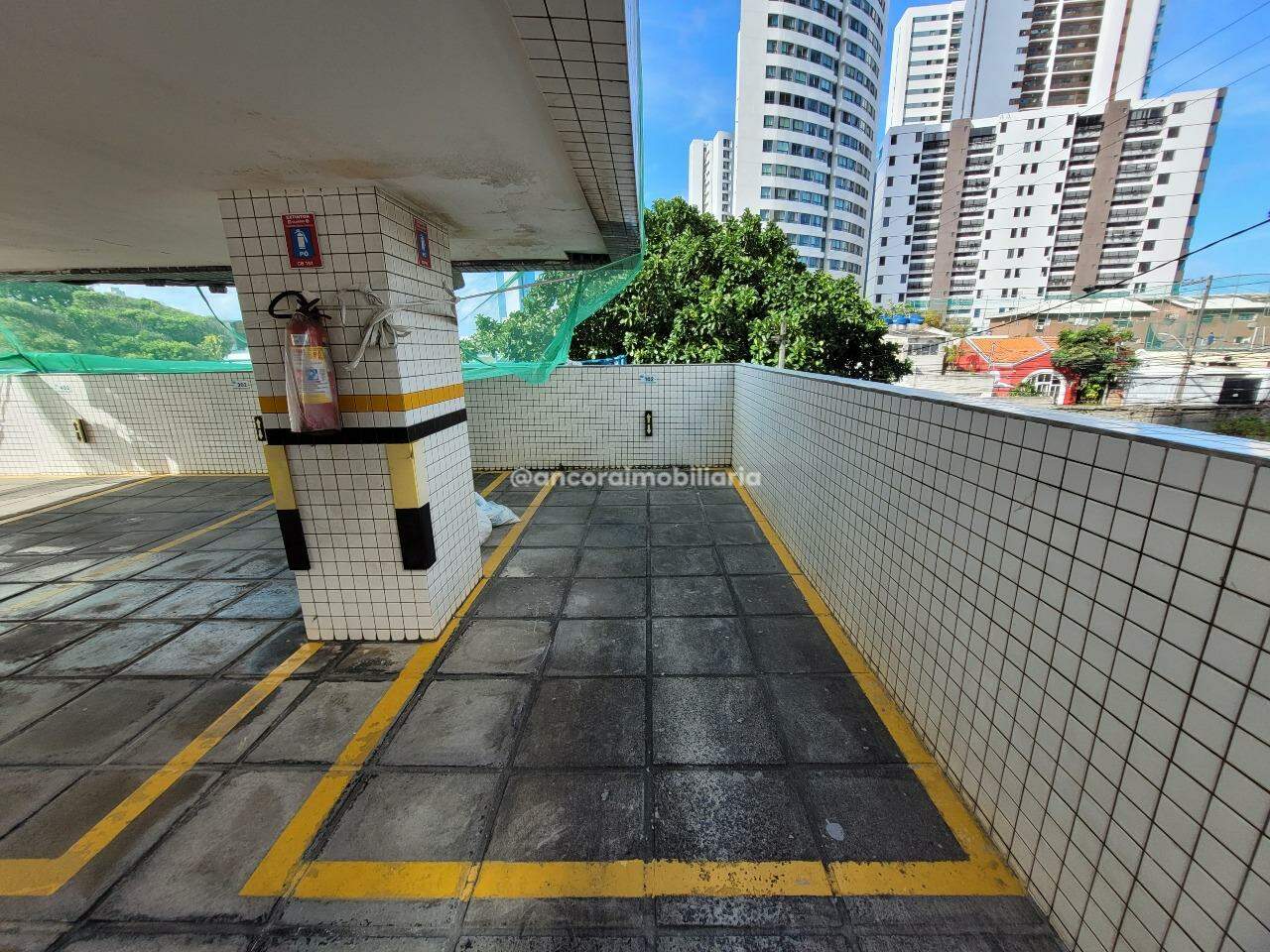 Apartamento para aluguel no Pina: 