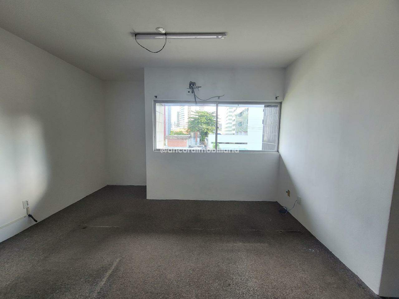 Sala para aluguel no Torre: 