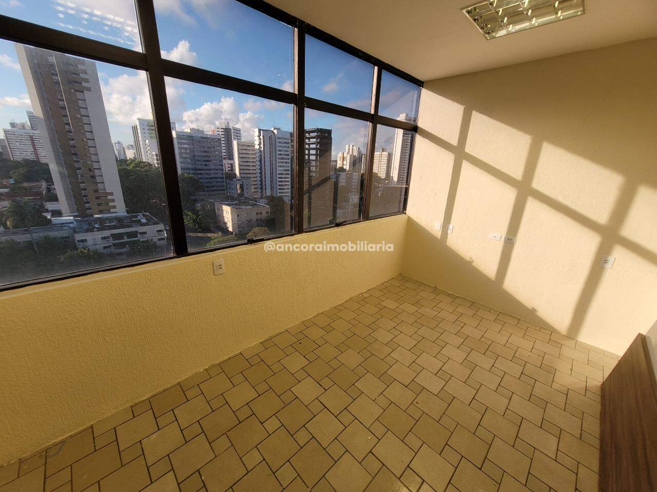 Sala à venda no Boa Vista: 