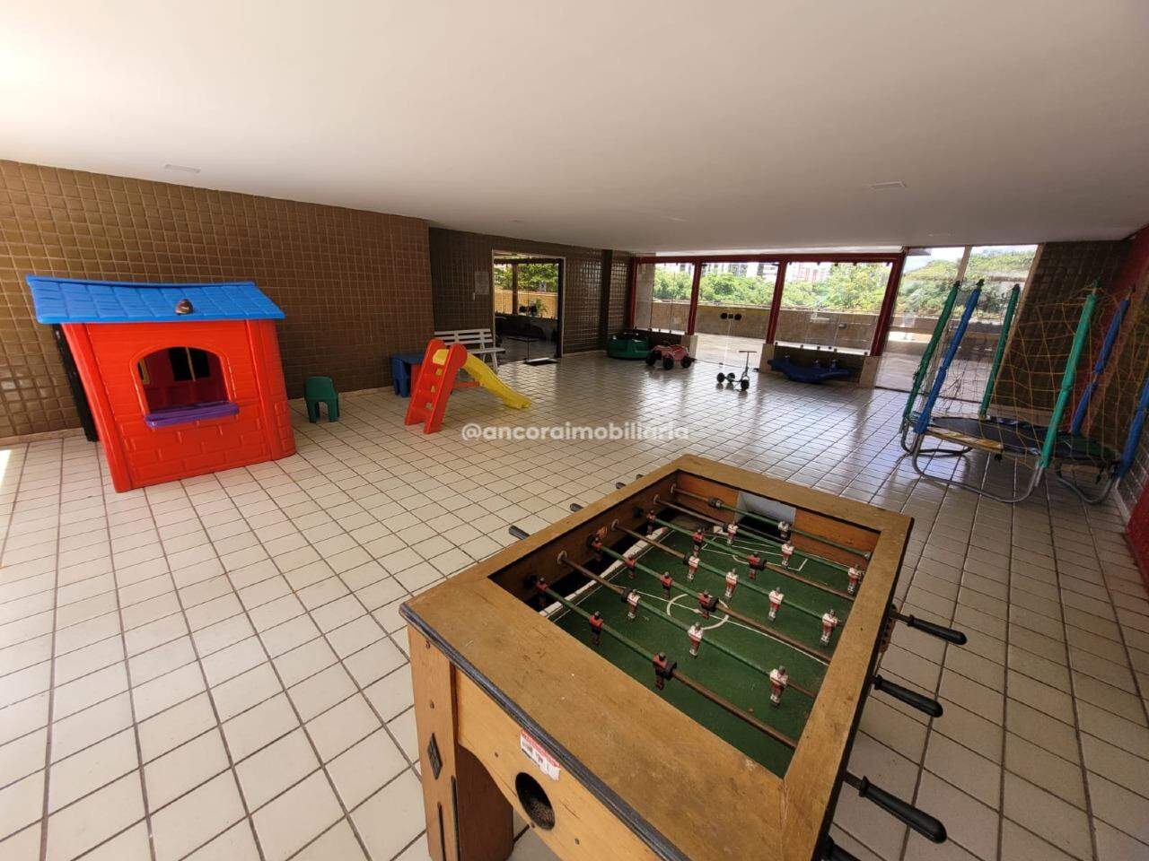 Apartamento à venda no Graças: 