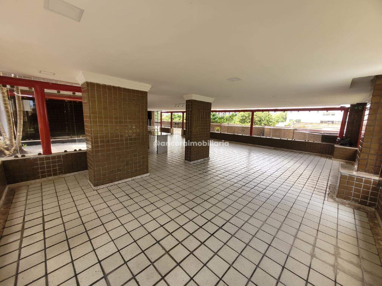 Apartamento à venda no Graças: 
