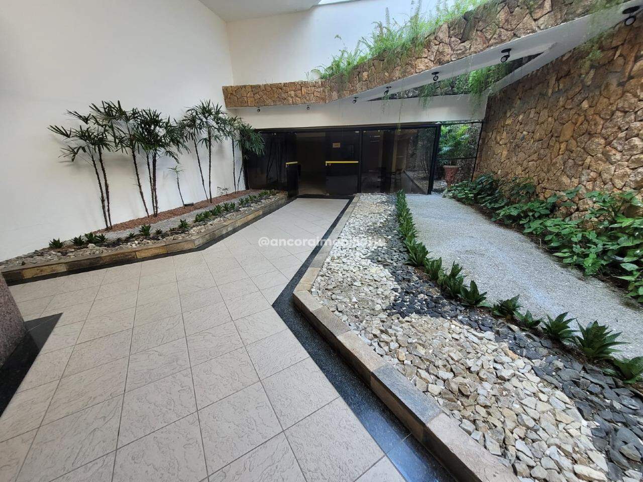 Apartamento à venda no Graças: 