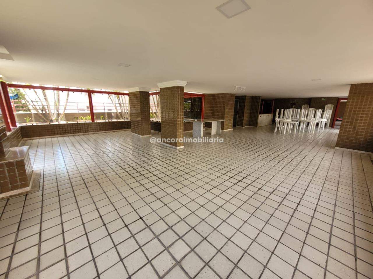 Apartamento à venda no Graças: 