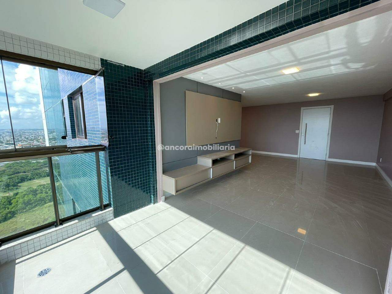 Apartamento para aluguel no Ilha do Retiro: