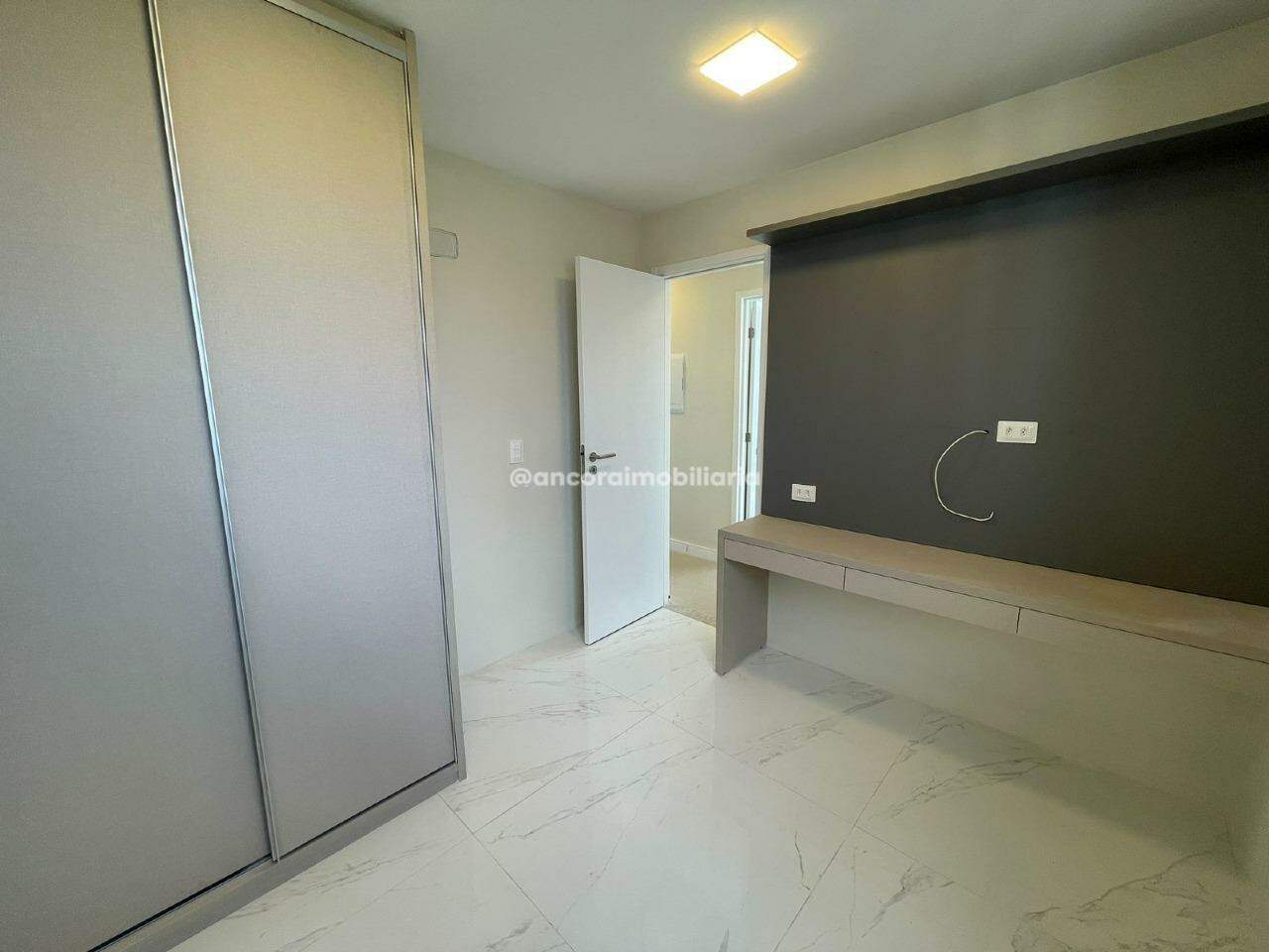 Apartamento para aluguel no Ilha do Retiro: