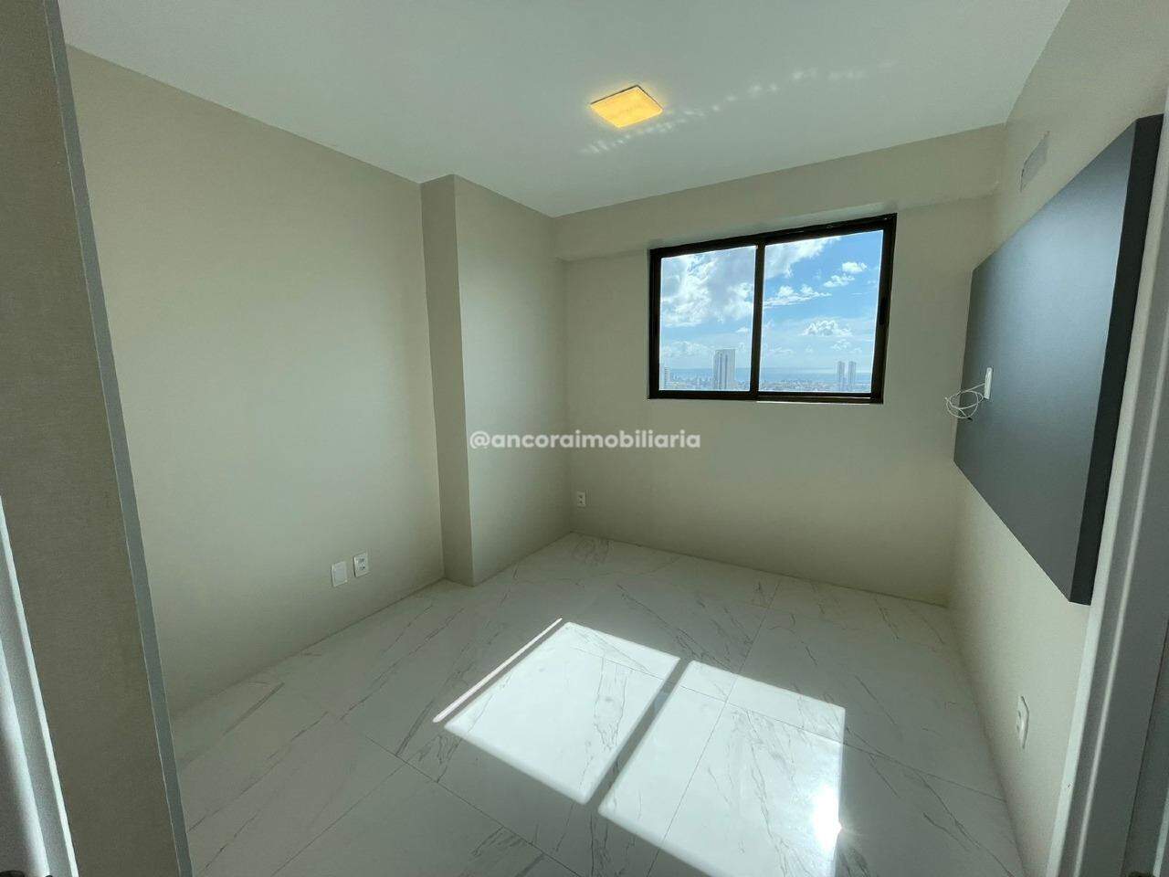 Apartamento para aluguel no Ilha do Retiro: