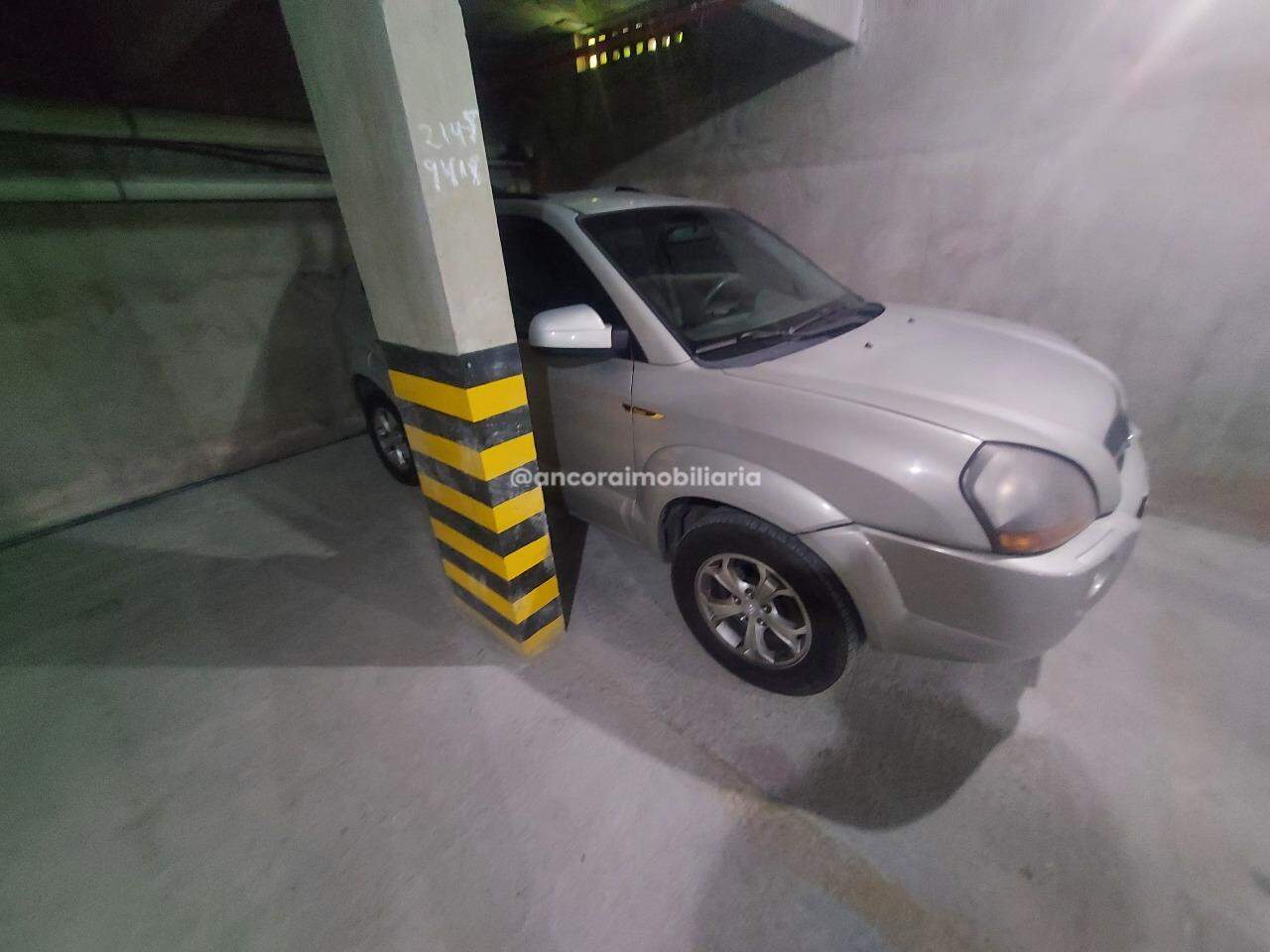 Sala à venda no Graças: 