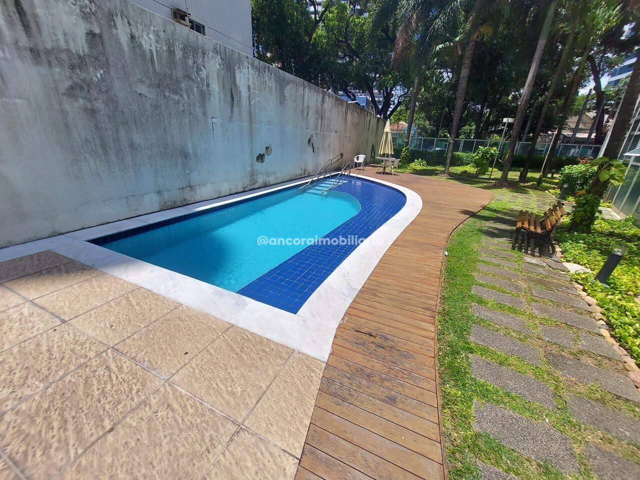 Apartamento à venda no Espinheiro: