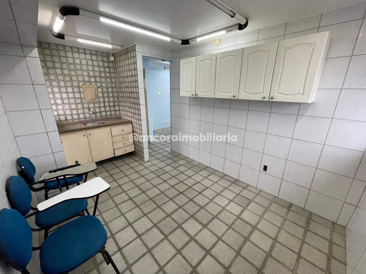 Sala para aluguel no Espinheiro: