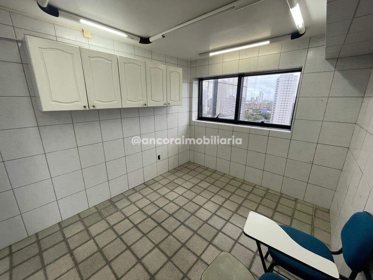 Sala para aluguel no Espinheiro: