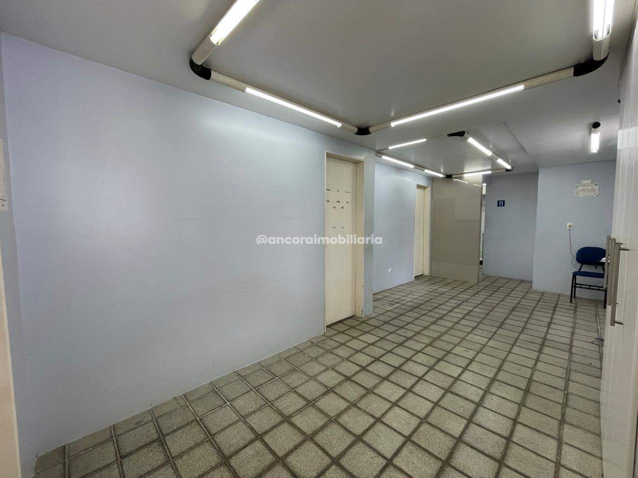 Sala para aluguel no Espinheiro: 