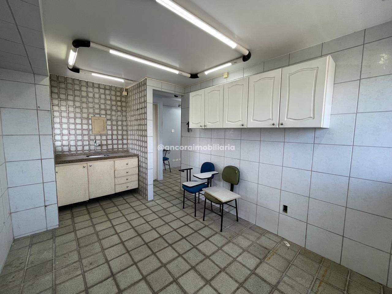 Sala para aluguel no Espinheiro: