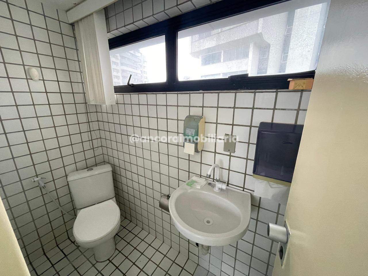 Sala para aluguel no Espinheiro: