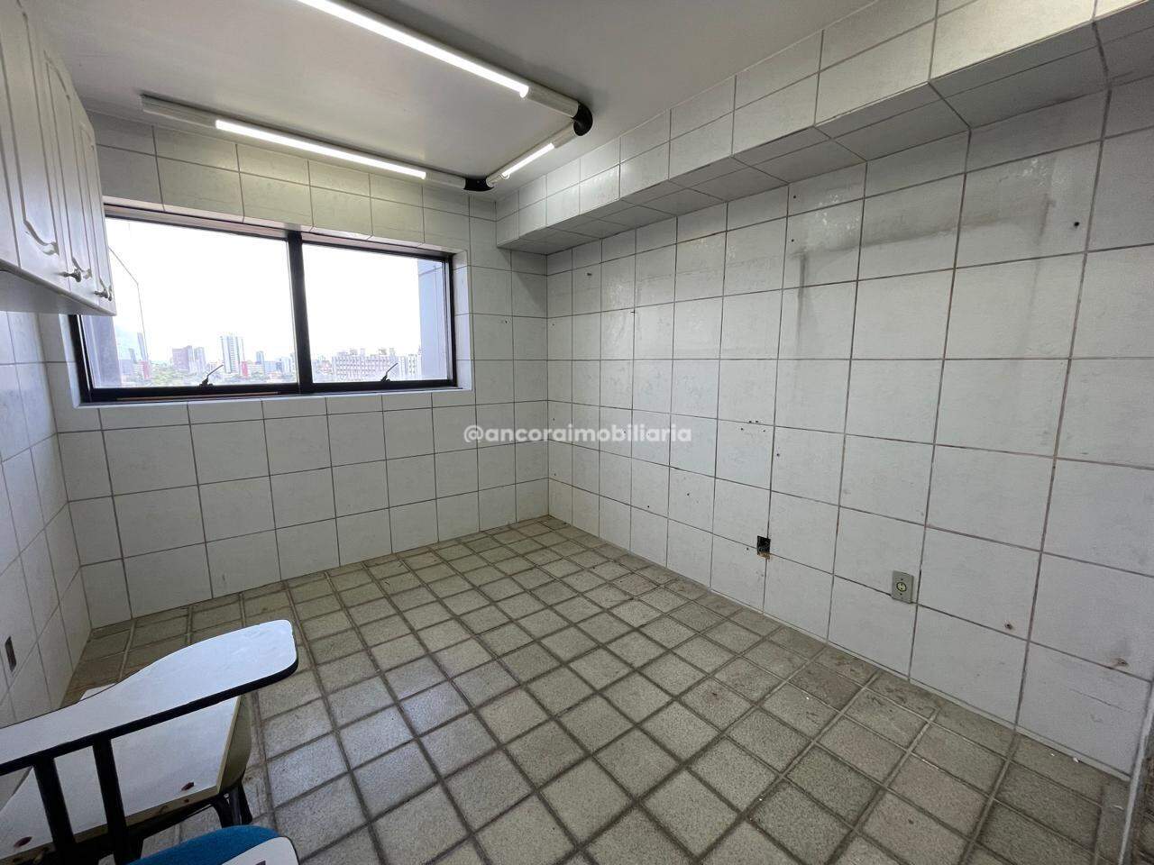 Sala para aluguel no Espinheiro: