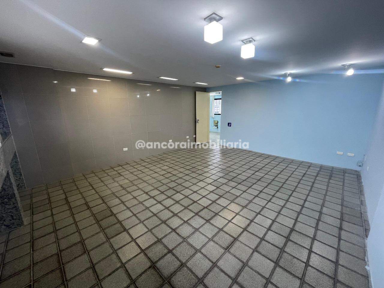 Sala para aluguel no Espinheiro: