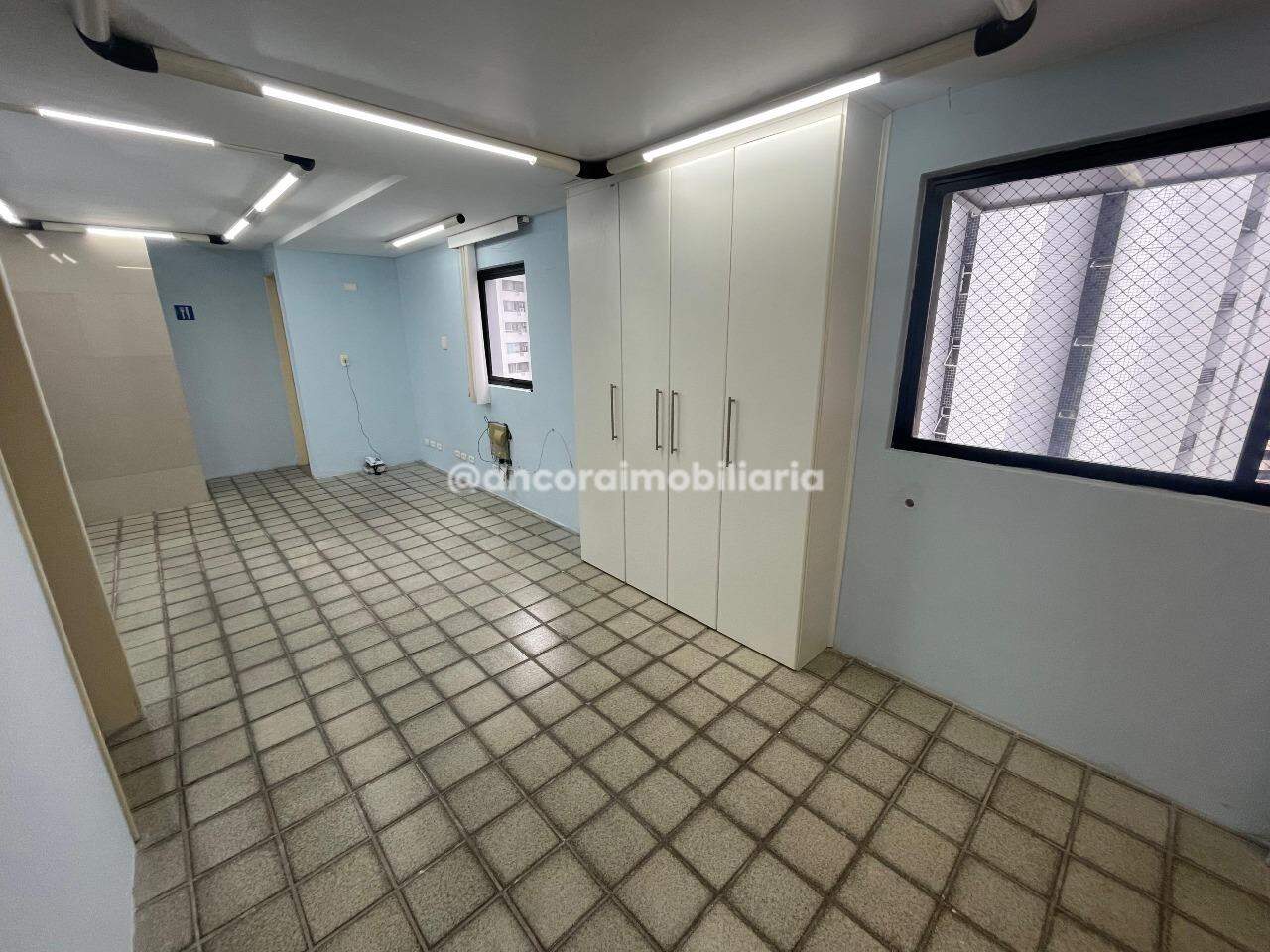 Sala para aluguel no Espinheiro: