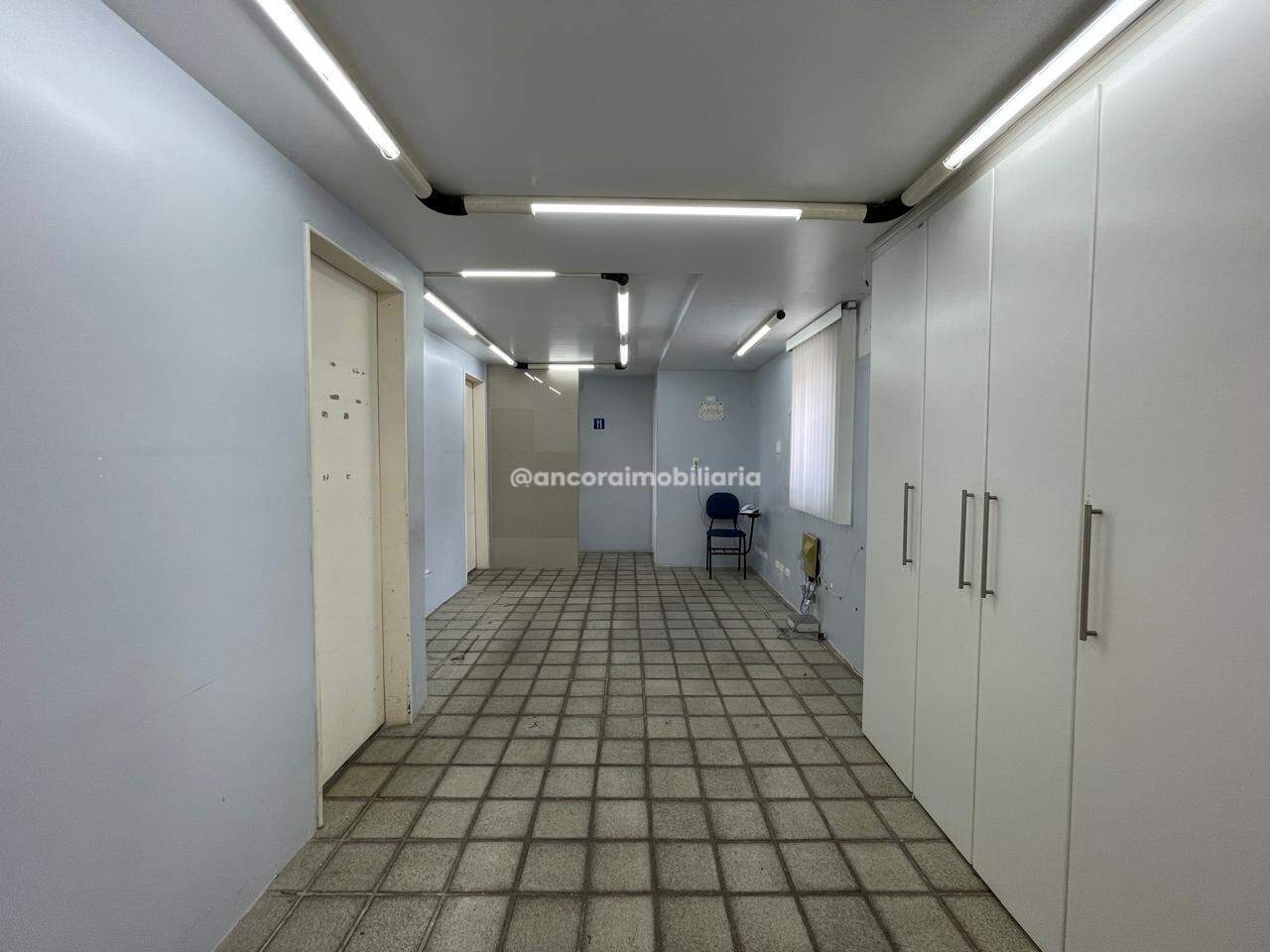 Sala para aluguel no Espinheiro:
