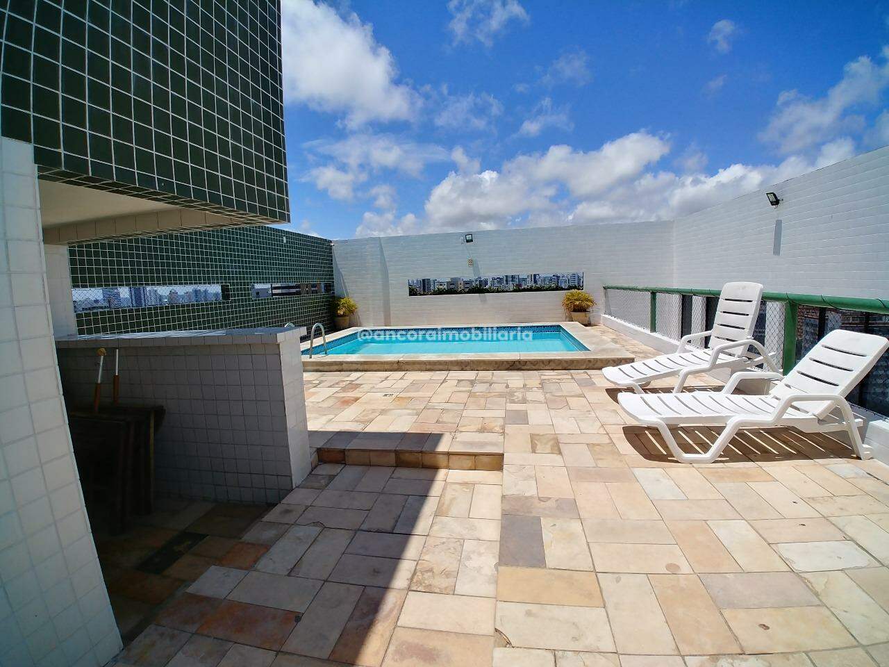 Apartamento para aluguel no Espinheiro: 