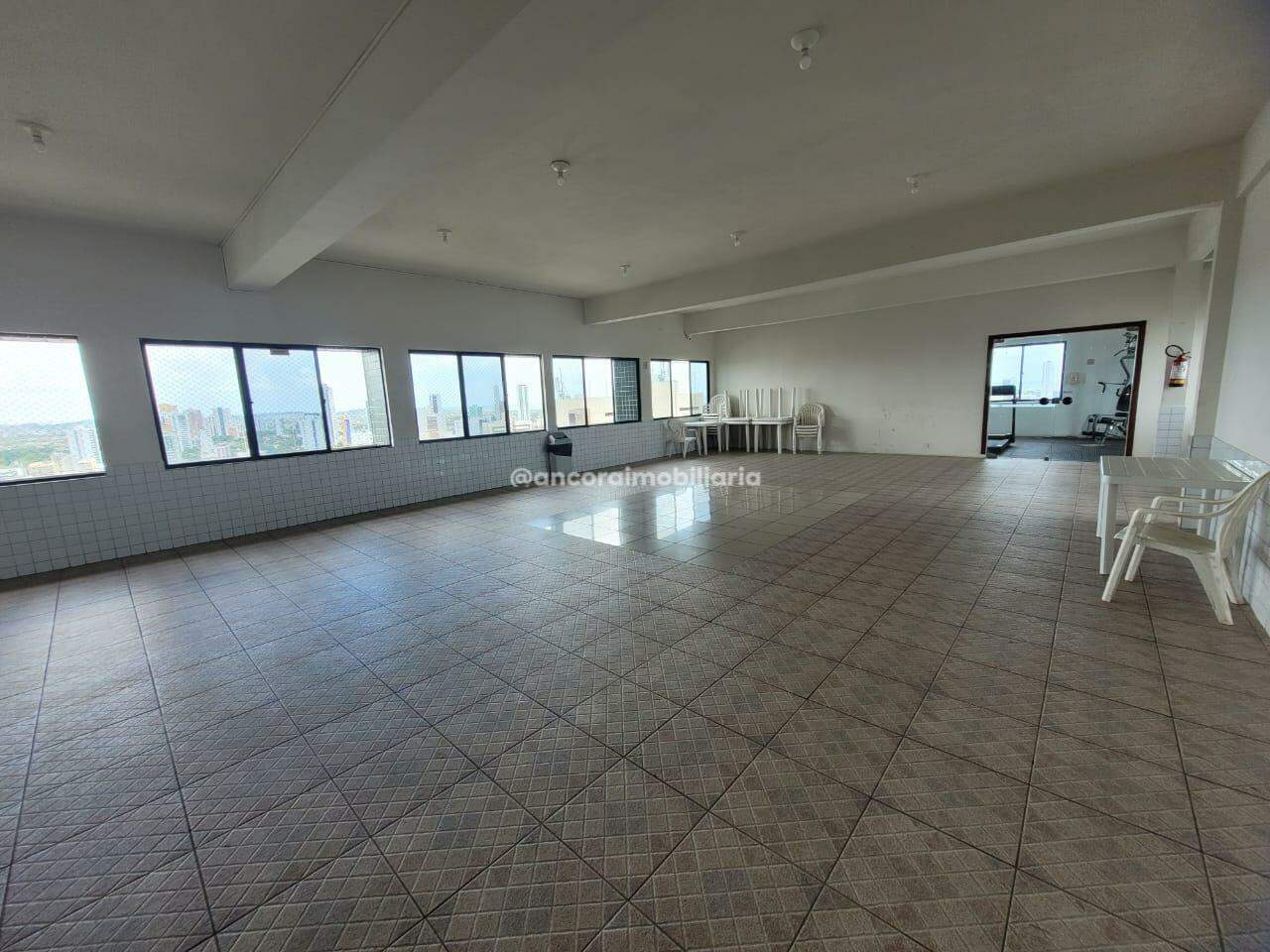 Apartamento para aluguel no Espinheiro: 