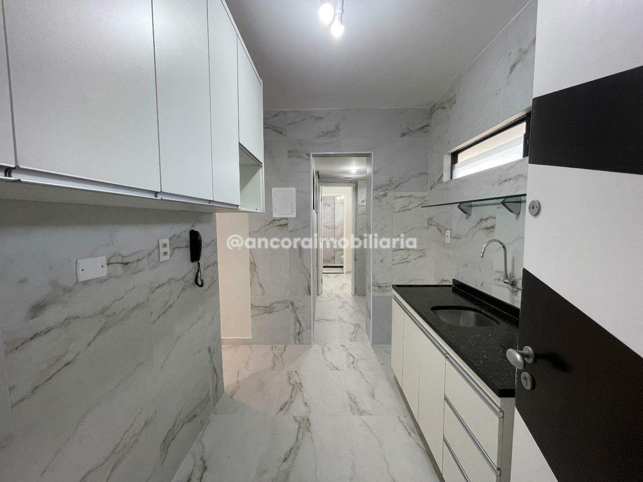 Apartamento para aluguel no Espinheiro: 