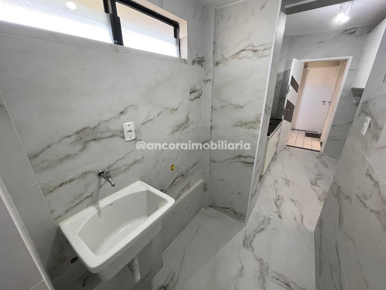 Apartamento para aluguel no Espinheiro: 