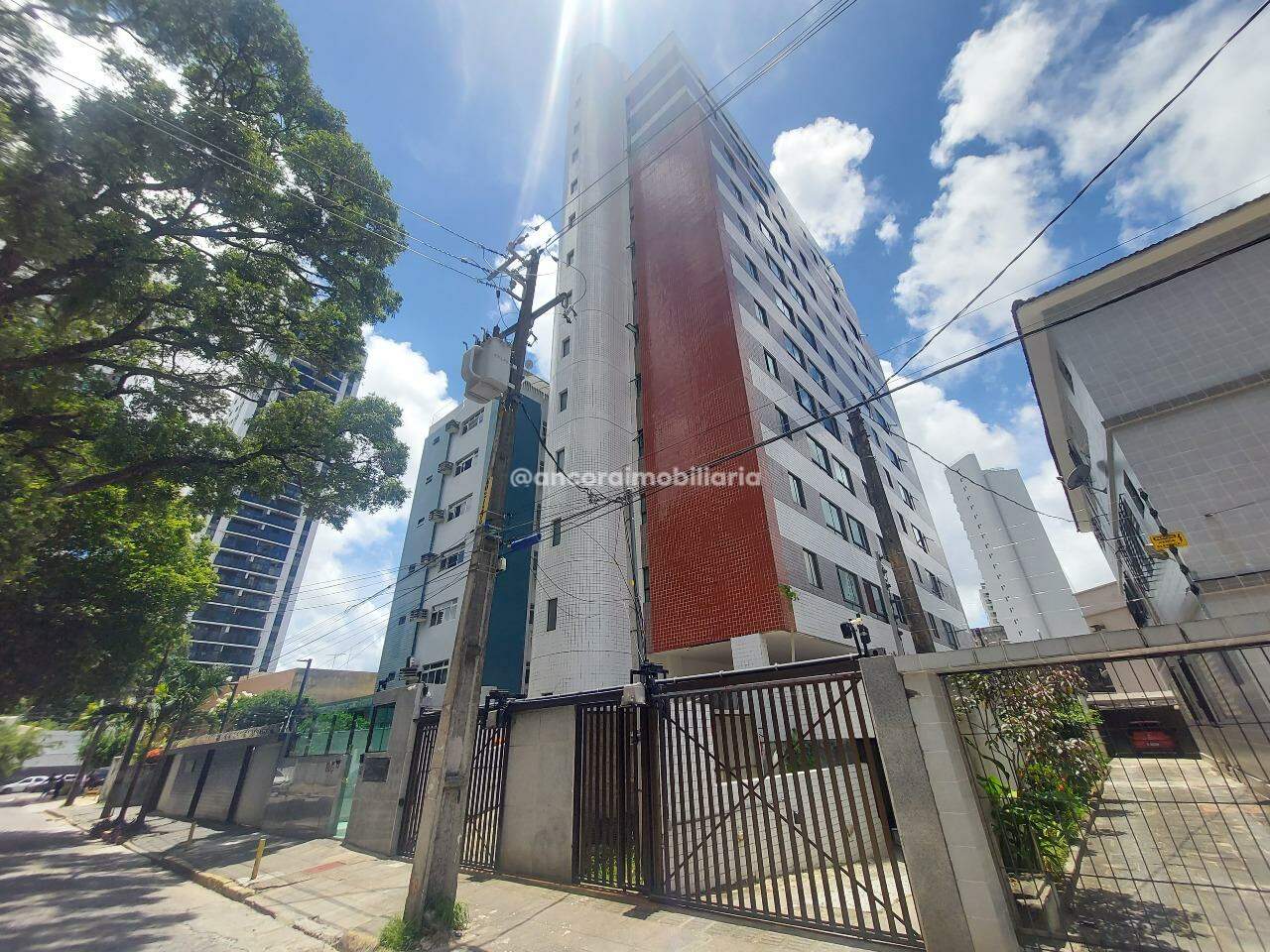 Apartamento à venda no Rosarinho: 
