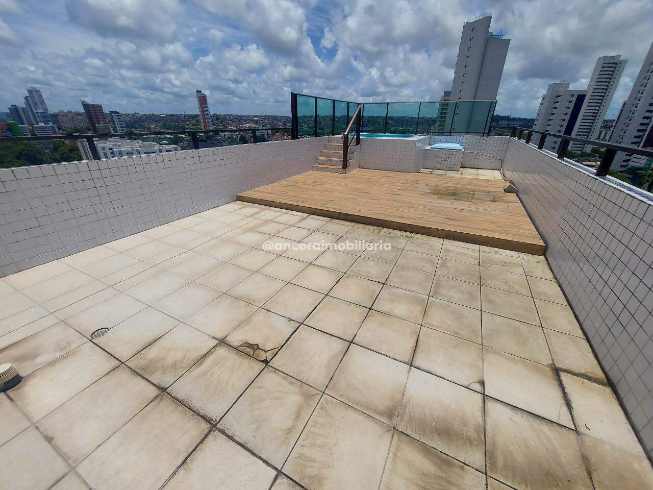 Apartamento à venda no Rosarinho: