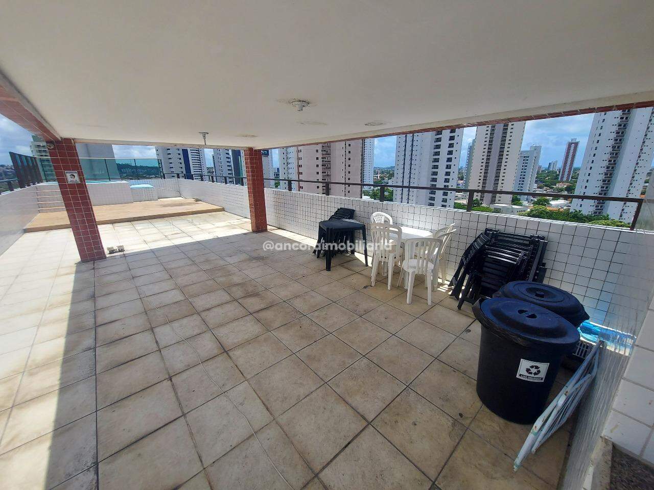 Apartamento à venda no Rosarinho: