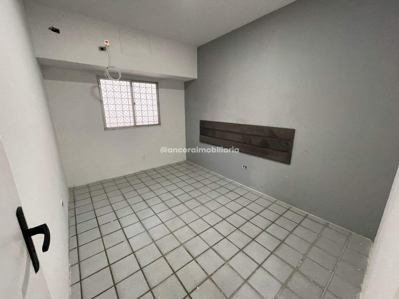 Apartamento para aluguel no Candeias: