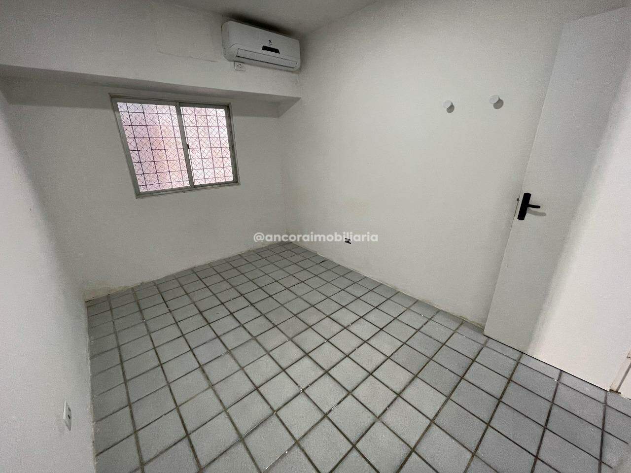 Apartamento para aluguel no Candeias: