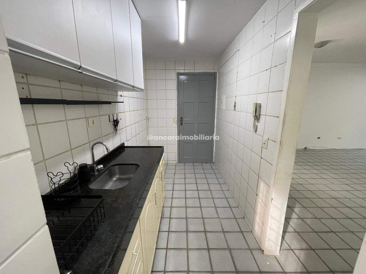 Apartamento para aluguel no Candeias: