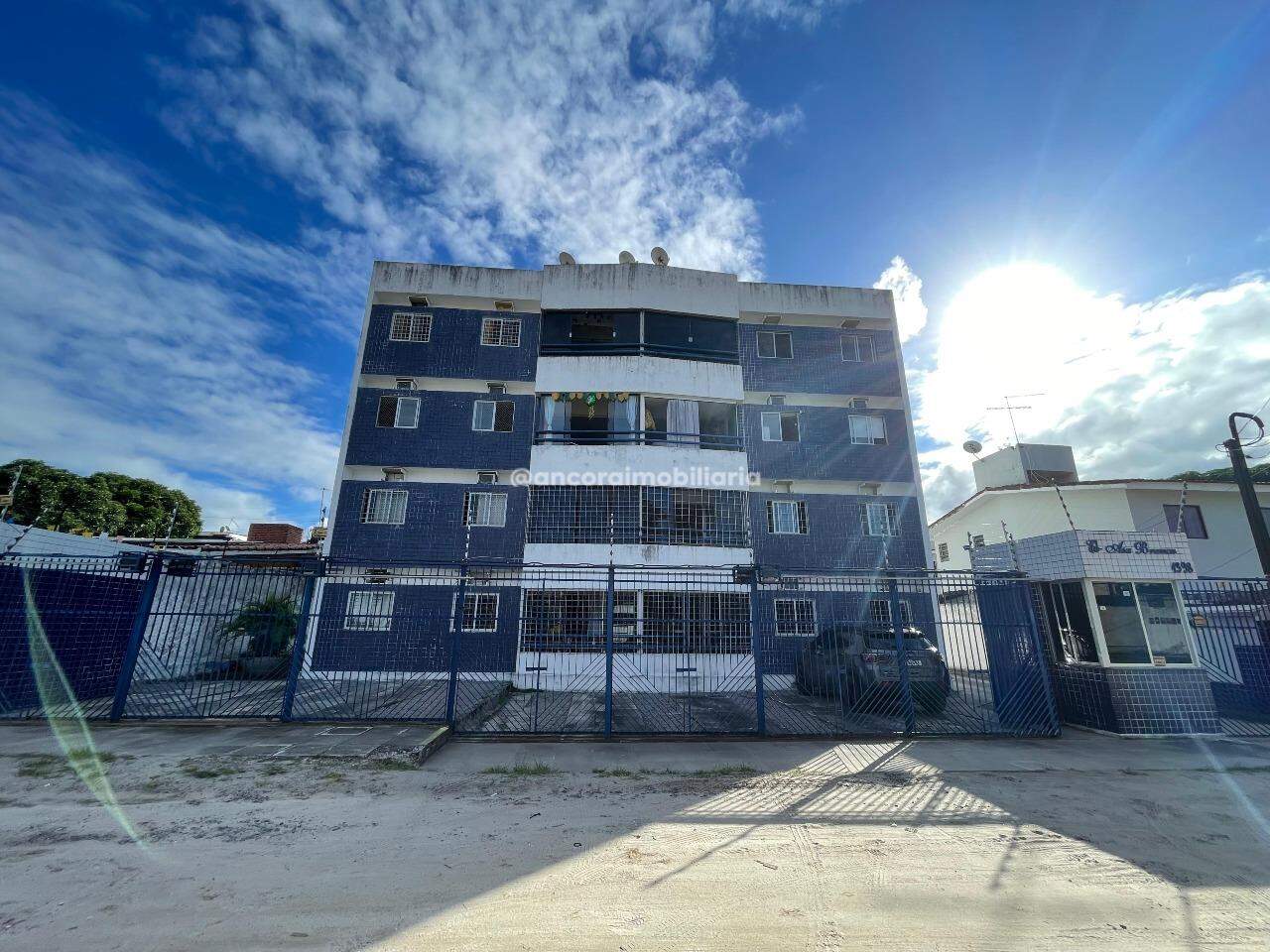 Apartamento para aluguel no Candeias: 