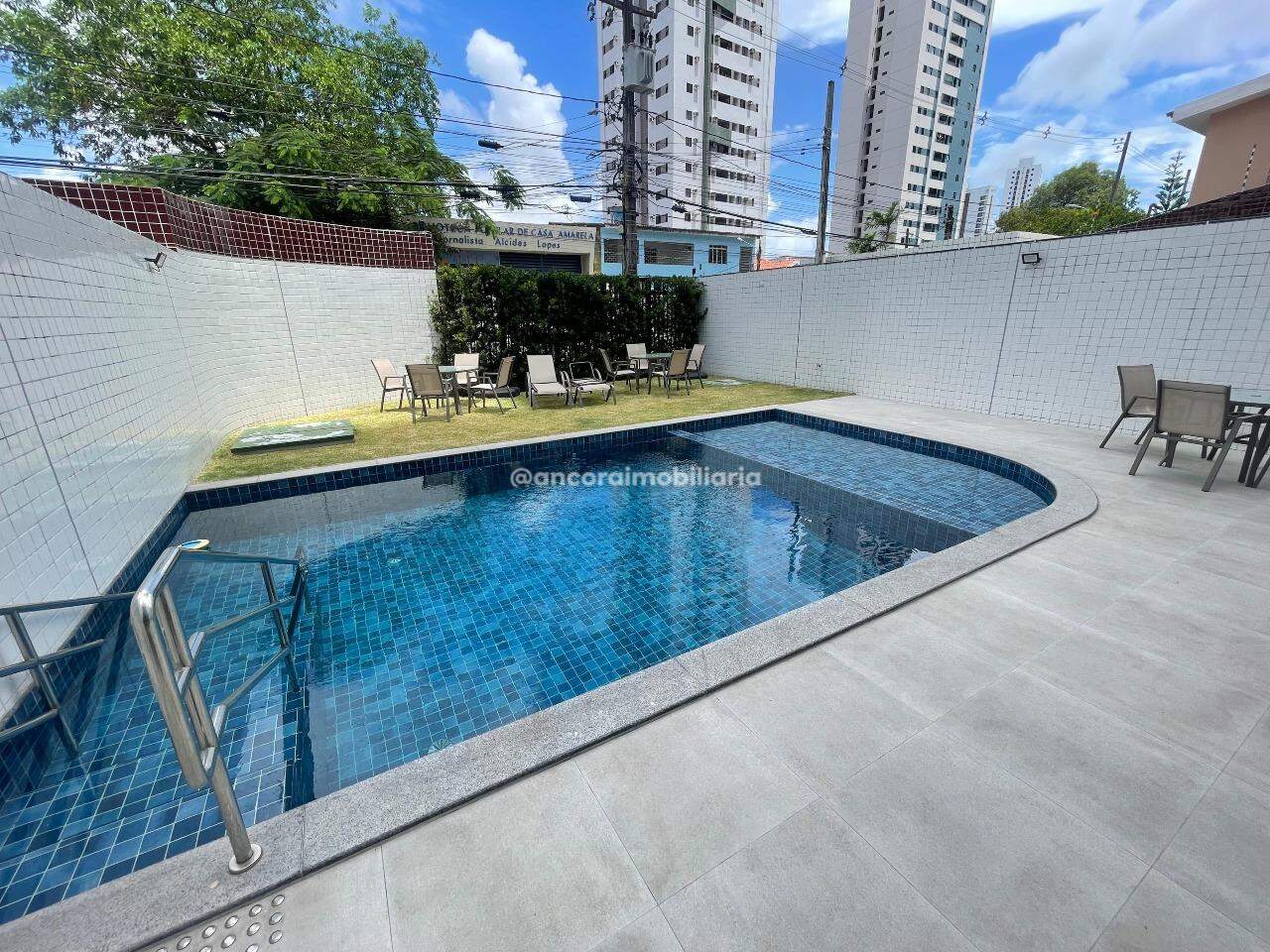 Apartamento para aluguel no Casa Amarela: