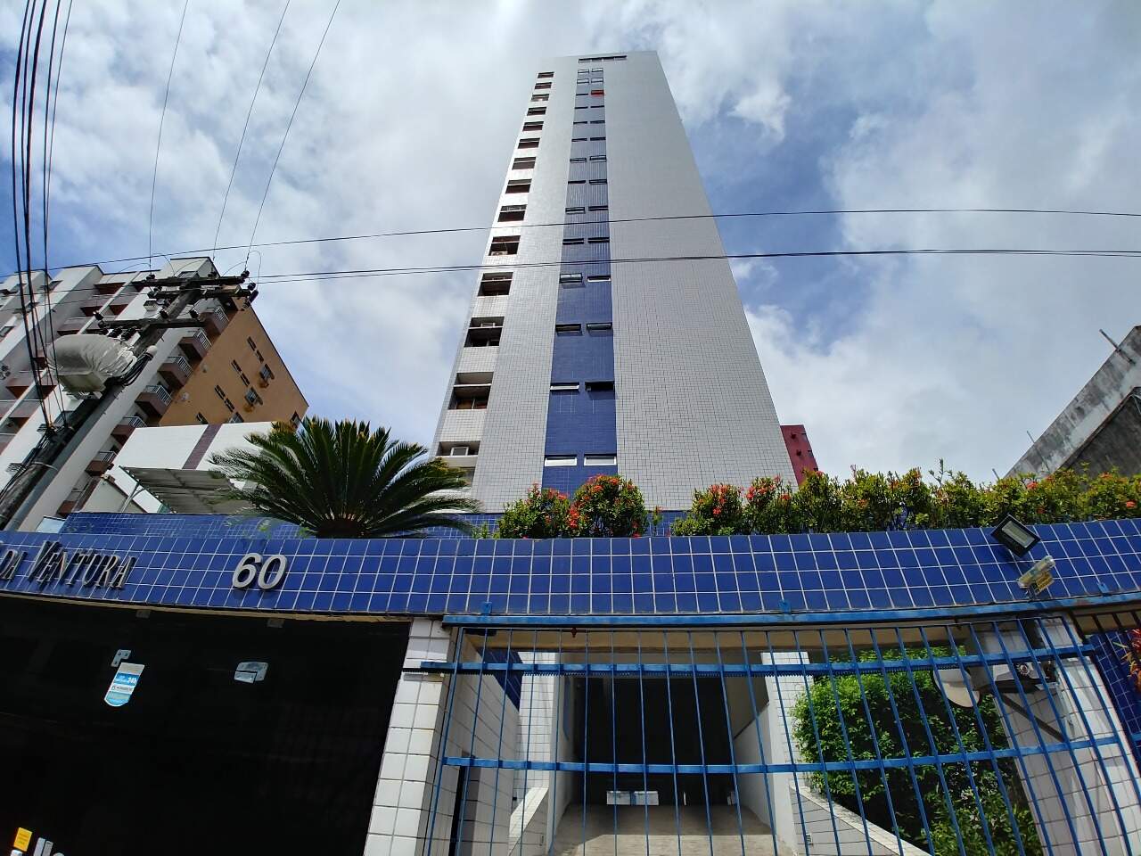 Apartamento para aluguel no Graças: 